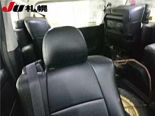 TOYOTA VELLFIRE 2010