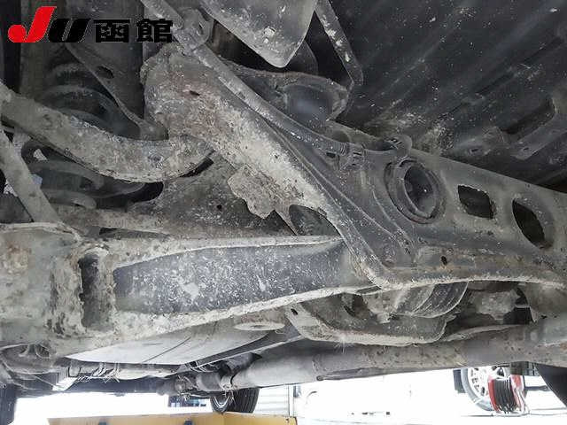 TOYOTA WISH 2013