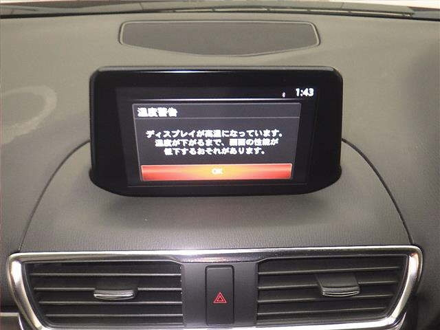 MAZDA AXELA 2017