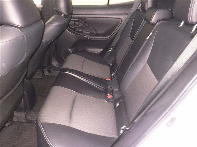 TOYOTA YARIS CROSS 2023