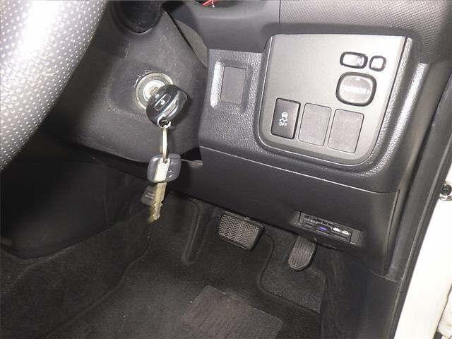 TOYOTA WISH 2011
