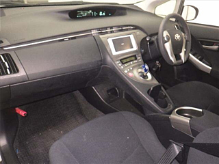 TOYOTA PRIUS 2014