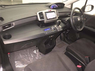 HONDA FREED 2015
