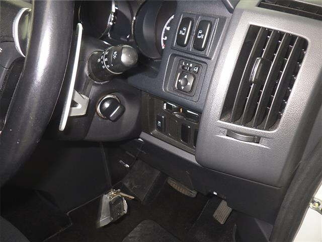 MITSUBISHI DELICA D5 2010
