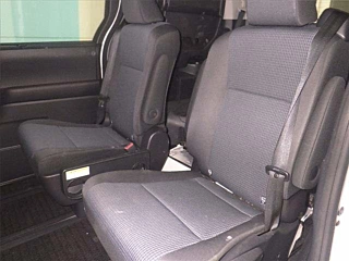 TOYOTA NOAH 2022