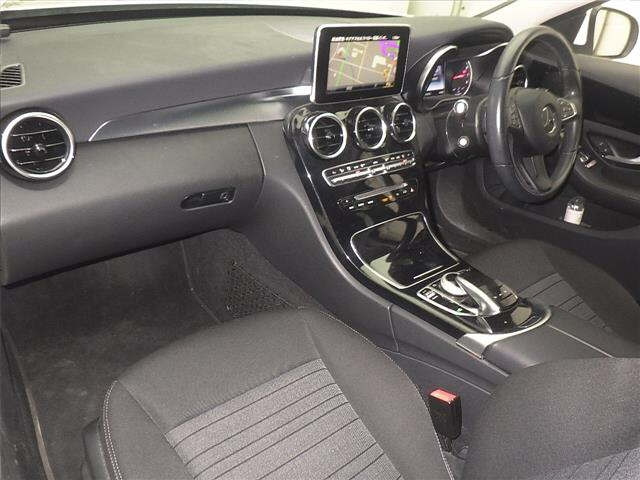 MERCEDES BENZ C CLASS 2016