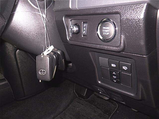 TOYOTA LAND CRUISER PRADO 2023