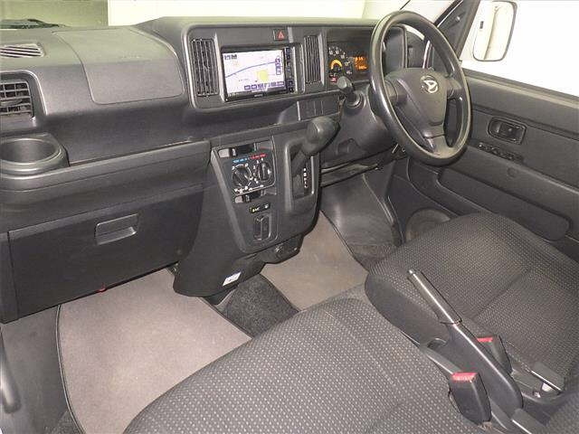 DAIHATSU HIJET VAN 2018