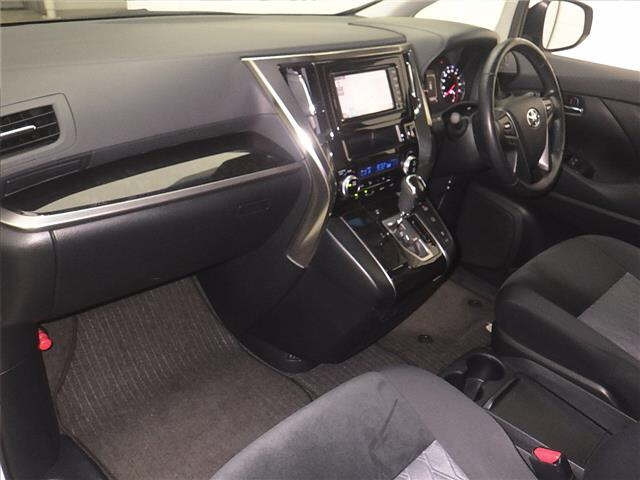 TOYOTA VELLFIRE 2018