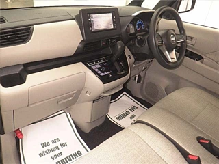 NISSAN ROOX 2021