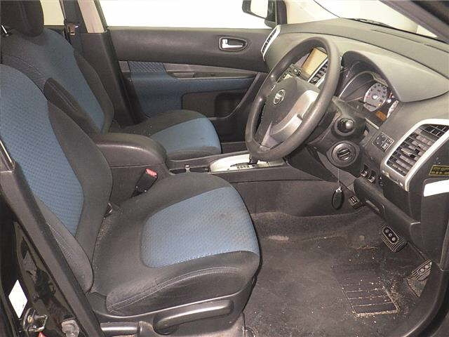 NISSAN WINGROAD 2009