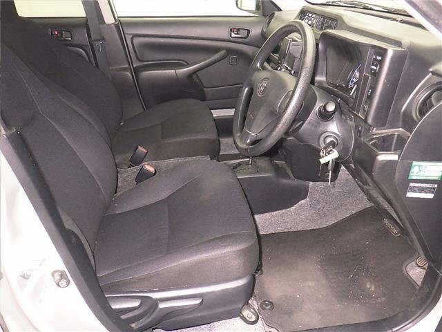 TOYOTA PROBOX 2020