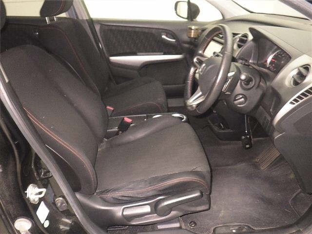 HONDA STREAM 2012