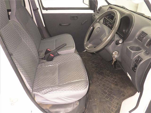 DAIHATSU HIJET VAN 2012