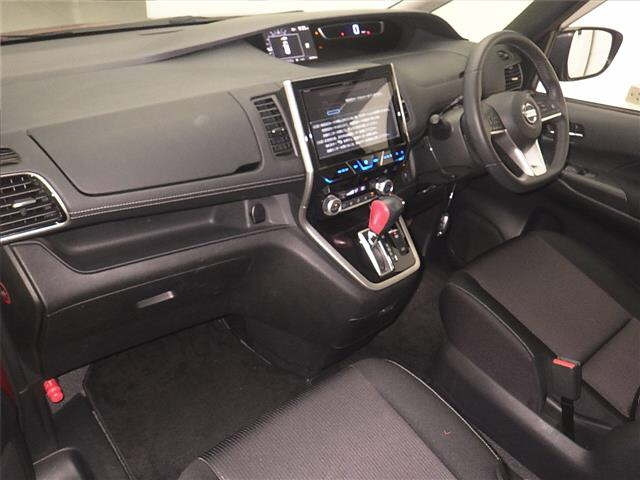 NISSAN SERENA 2018