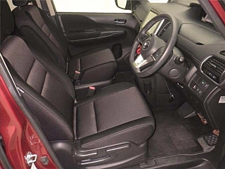 NISSAN SERENA 2018