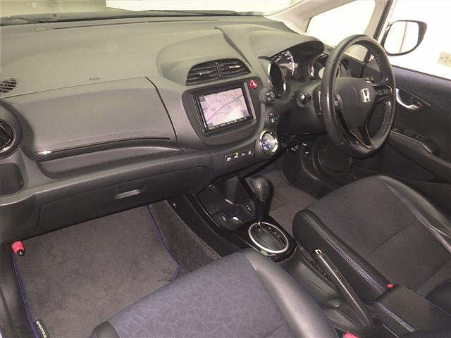 HONDA FIT SHUTTLE 2014