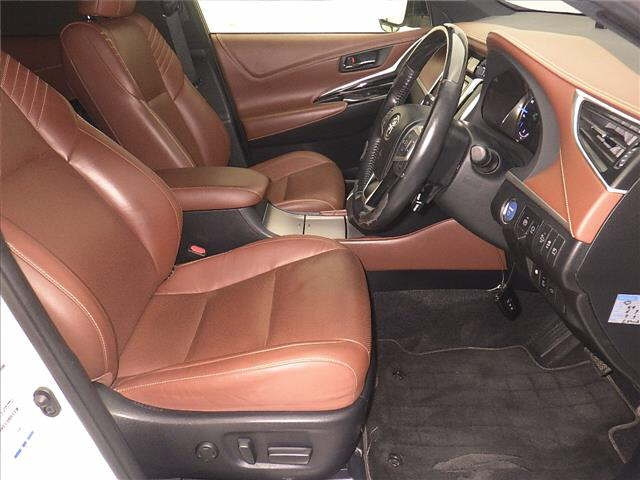 TOYOTA HARRIER 2017