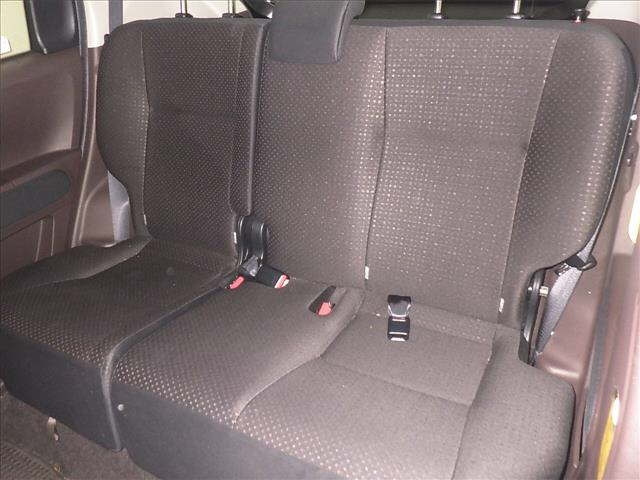 TOYOTA SPADE 2015