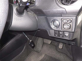TOYOTA COROLLA AXIO 2020