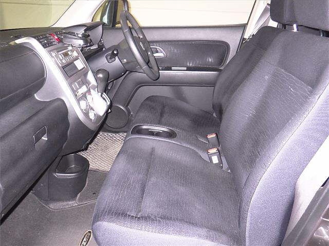 HONDA ZEST 2009