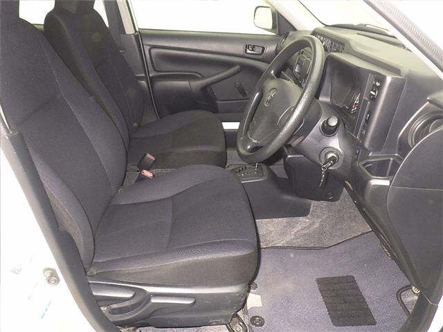 TOYOTA PROBOX 2020