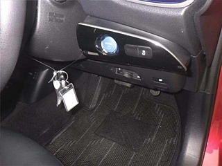 TOYOTA PRIUS 2016
