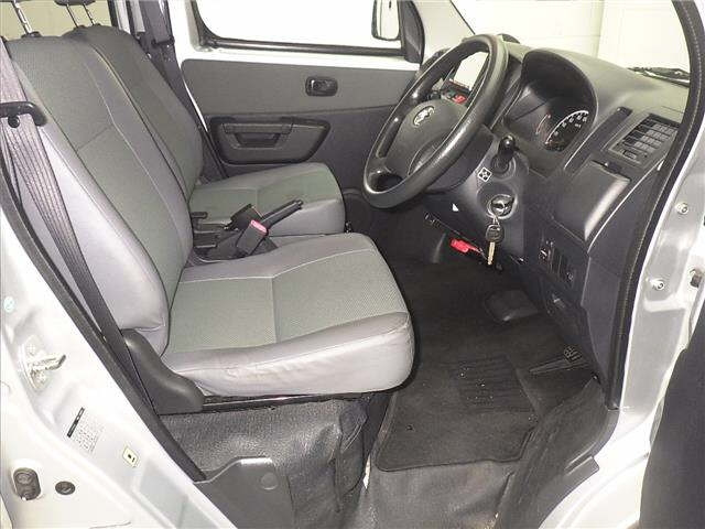 TOYOTA TOWN ACE VAN 2018
