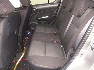 SUZUKI SWIFT 2012