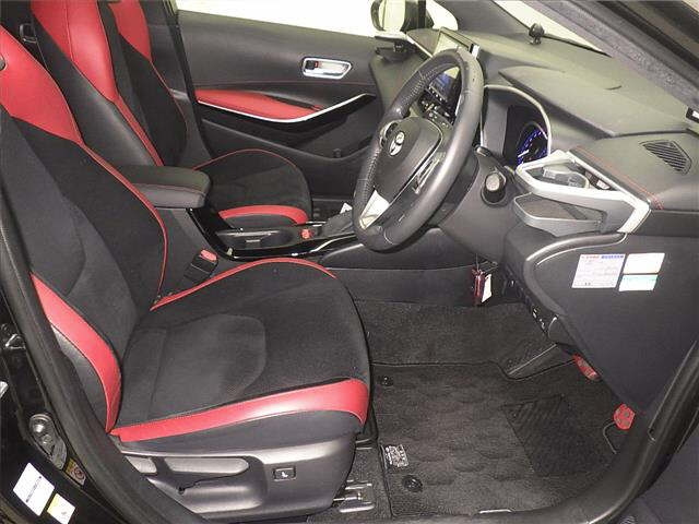 TOYOTA COROLLA SPORT 2019