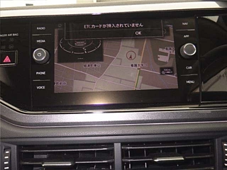 VOLKSWAGEN POLO 2018