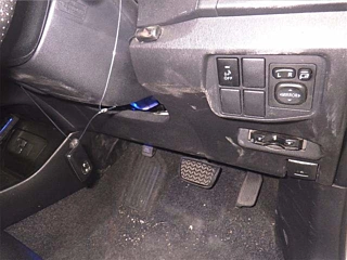 TOYOTA PRIUS 2012
