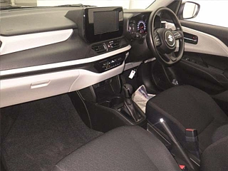 SUZUKI SWIFT 2023