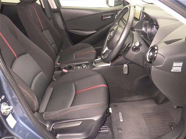 MAZDA DEMIO 2015