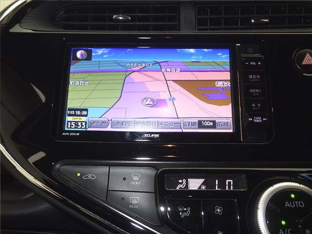 TOYOTA AQUA 2017