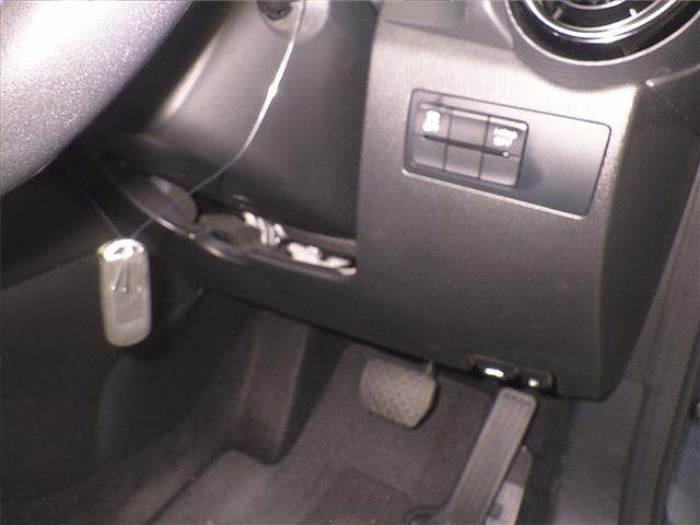 MAZDA DEMIO 2015