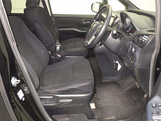 TOYOTA VOXY 2014