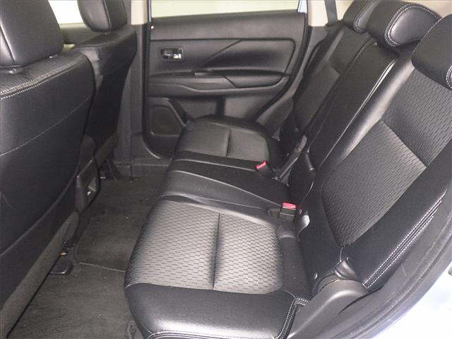 MITSUBISHI OUTLANDER PHEV 2014