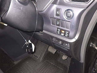 TOYOTA VOXY 2014
