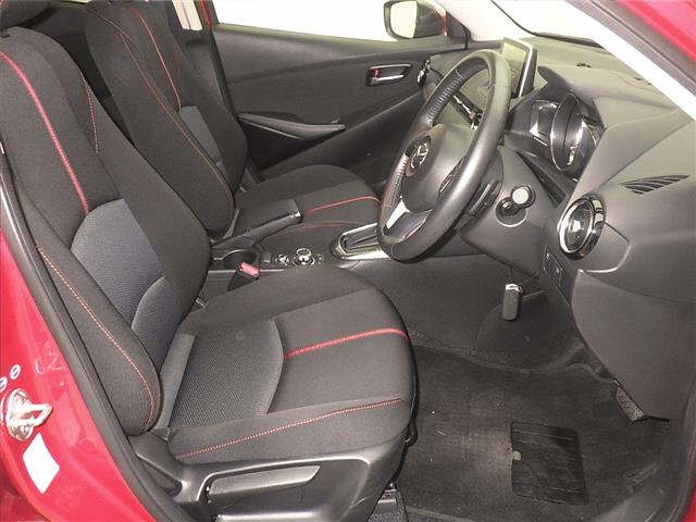 MAZDA DEMIO 2016