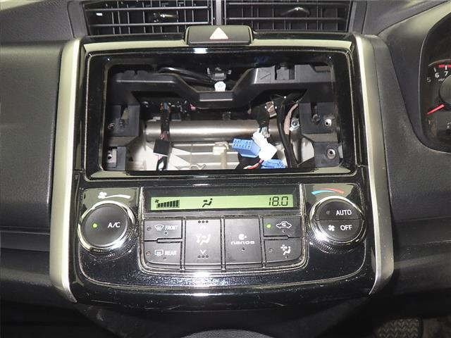 TOYOTA COROLLA FIELDER 2016