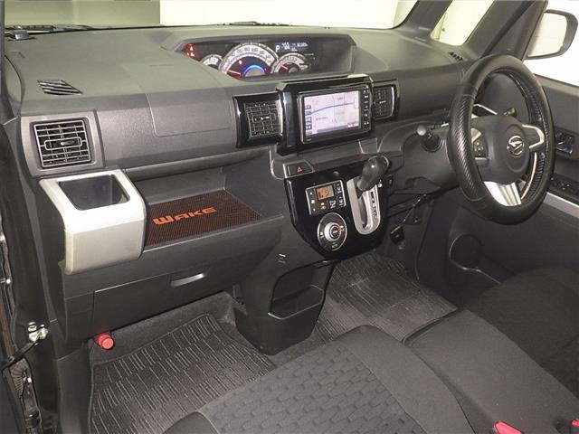 DAIHATSU WAKE 2015