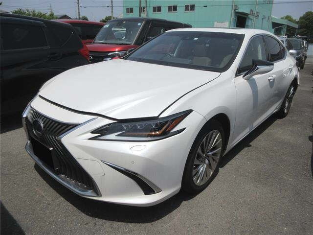 LEXUS ES 2020