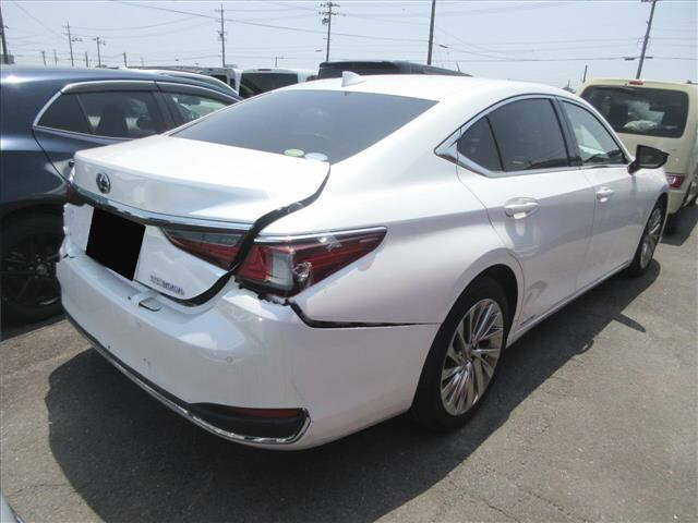 LEXUS ES 2020