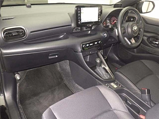 TOYOTA YARIS 2022