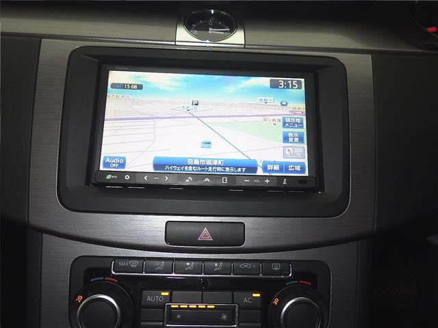 VOLKSWAGEN PASSAT VARIANT 2011