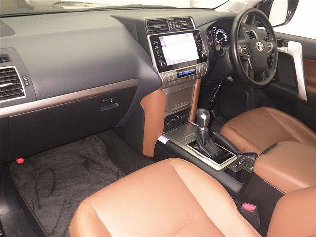 TOYOTA LAND CRUISER PRADO 2022
