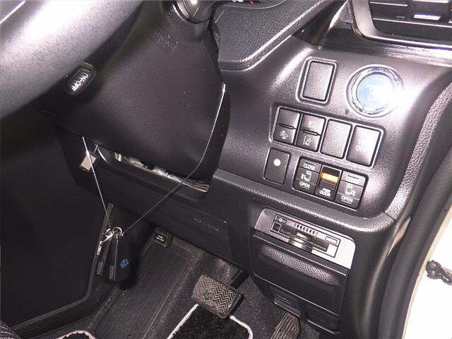 TOYOTA VOXY 2020