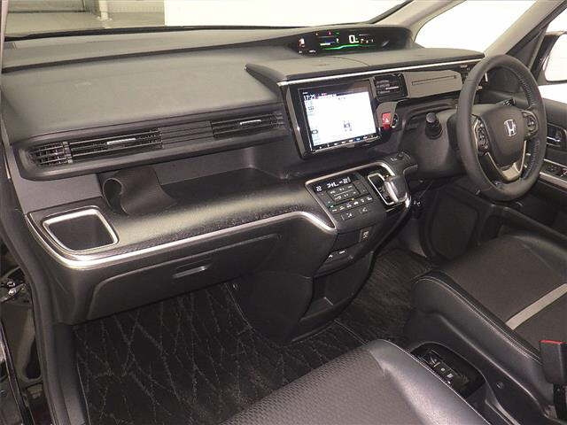 HONDA STEP WAGON 2019