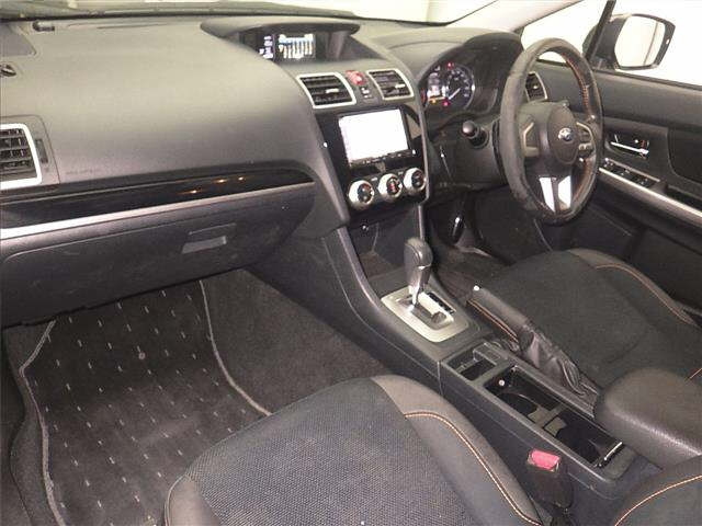 SUBARU XV 2016